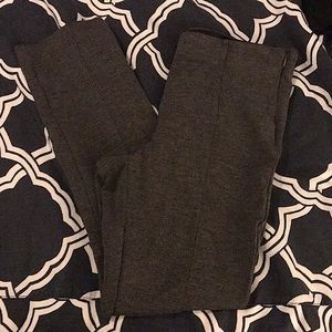 **LAST CHANCE**Athleta Petite Grey Legging Trouser